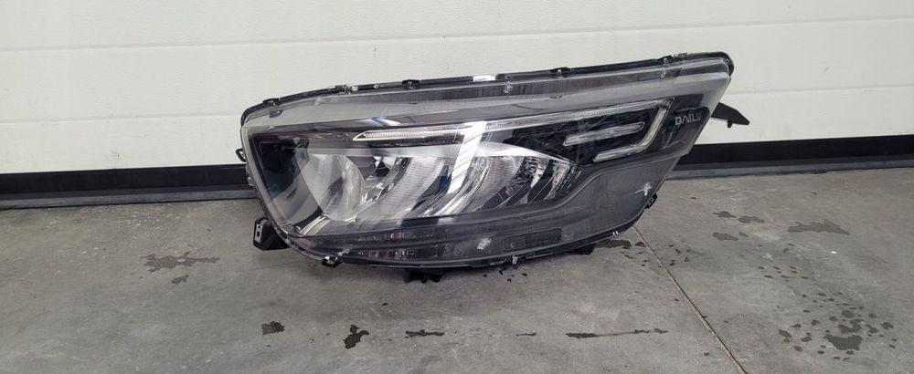 LAMPA FULL LED IVECO DAILY Lh. ORYGINAŁ 5802711800 - Tuvās gaismas - Komercauto: foto 1 LAMPA FULL LED IVECO DAILY Lh. ORYGINAŁ 5802711800 - Tuvās gaismas - Komercauto: foto 1