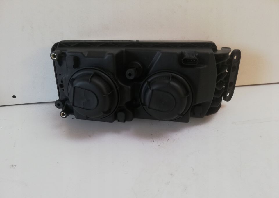 LAMPA IVECO EUROCARGO STRALIS NOWA LIFT LEWA - Tuvās gaismas - Kravas automašīna: foto 2 LAMPA IVECO EUROCARGO STRALIS NOWA LIFT LEWA - Tuvās gaismas - Kravas automašīna: foto 2