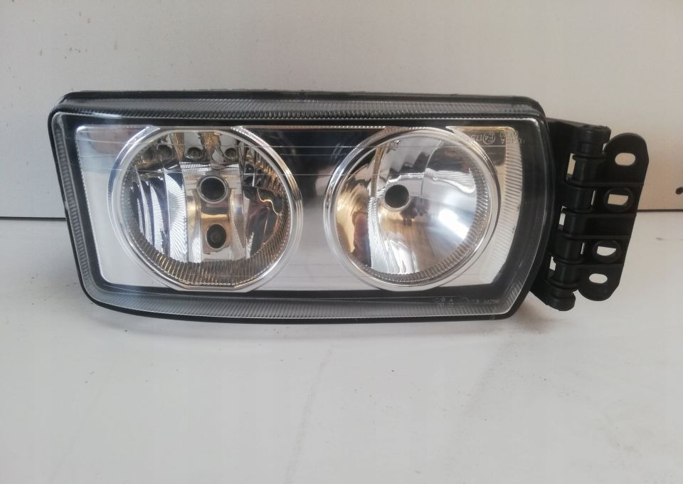LAMPA IVECO EUROCARGO STRALIS NOWA LIFT RH - Tuvās gaismas - Kravas automašīna: foto 1 LAMPA IVECO EUROCARGO STRALIS NOWA LIFT RH - Tuvās gaismas - Kravas automašīna: foto 1