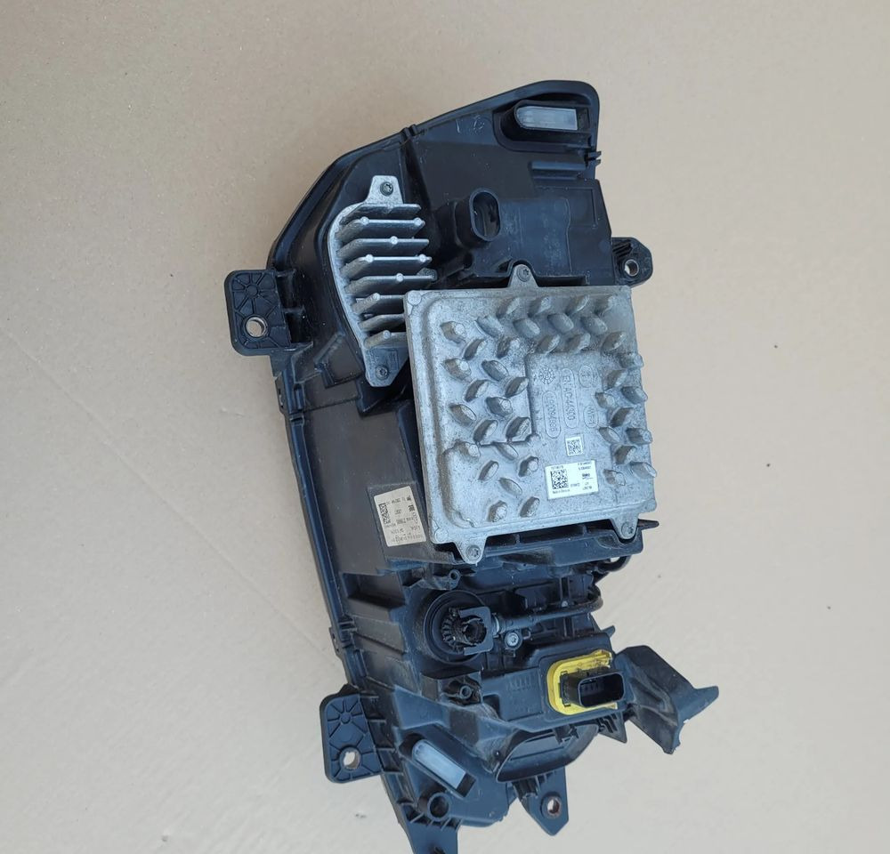 LAMPA LED DAF XF XG ORYGINAŁ 2188985 CHWALIM116 - Gaismas/ Apgaismojums - Kravas automašīna: foto 2 LAMPA LED DAF XF XG ORYGINAŁ 2188985 CHWALIM116 - Gaismas/ Apgaismojums - Kravas automašīna: foto 2
