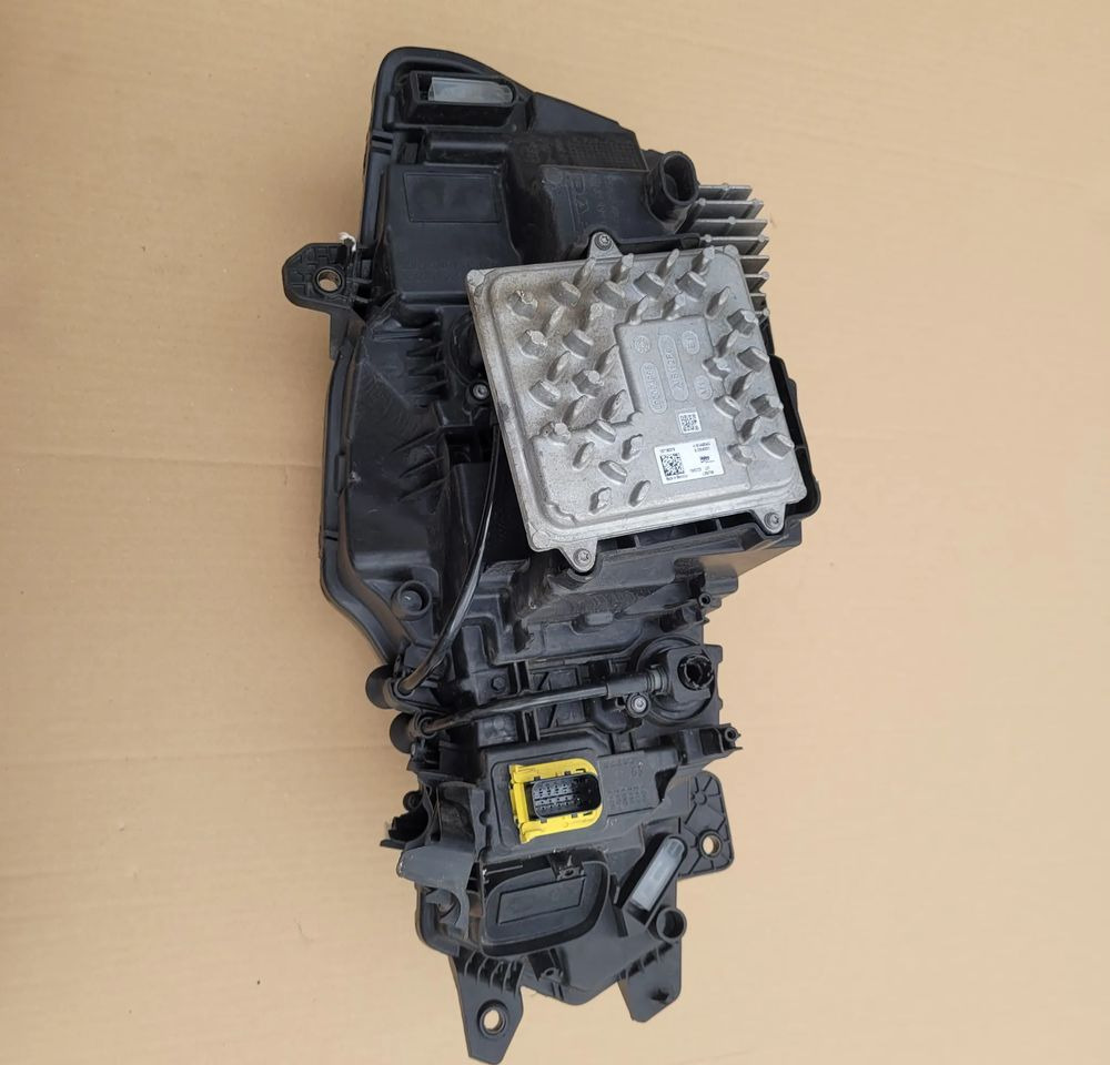 LAMPA LED DAF XG XD LEWA ORYGINAŁ 2188982 CHWALIM116 - Gaismas/ Apgaismojums - Kravas automašīna: foto 3 LAMPA LED DAF XG XD LEWA ORYGINAŁ 2188982 CHWALIM116 - Gaismas/ Apgaismojums - Kravas automašīna: foto 3