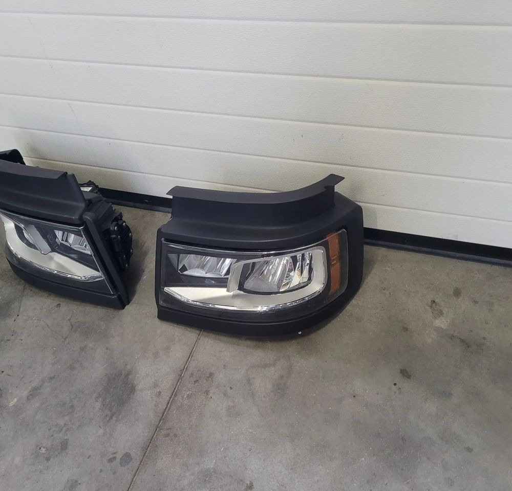 LAMPA LED SCANIA R NGT 2655849 2655848 RH/LH CHWALIM116 - Gaismas/ Apgaismojums - Kravas automašīna: foto 5 LAMPA LED SCANIA R NGT 2655849 2655848 RH/LH CHWALIM116 - Gaismas/ Apgaismojums - Kravas automašīna: foto 5