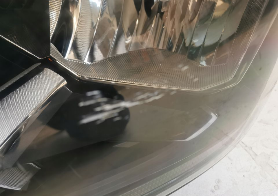 LAMPA MAN TGE VW CRAFTER ORYGINAŁ LEWA - Tuvās gaismas - Komercauto: foto 2 LAMPA MAN TGE VW CRAFTER ORYGINAŁ LEWA - Tuvās gaismas - Komercauto: foto 2