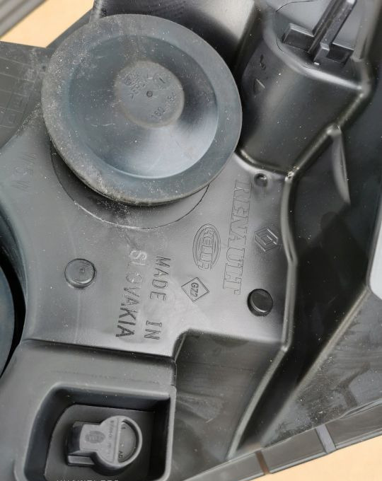 LAMPA RENAULT MASTER 3 LH 1ER010117-09 NOWY ORYG. - Tuvās gaismas - Komercauto: foto 4 LAMPA RENAULT MASTER 3 LH 1ER010117-09 NOWY ORYG. - Tuvās gaismas - Komercauto: foto 4