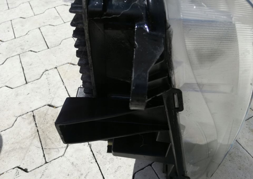 LAMPA VOLVO FH4 FH 4 FM RH ORYGINAŁ - Tuvās gaismas - Kravas automašīna: foto 4 LAMPA VOLVO FH4 FH 4 FM RH ORYGINAŁ - Tuvās gaismas - Kravas automašīna: foto 4