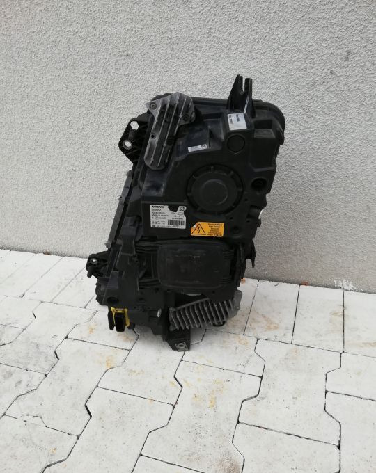 LAMPA XENON VOLVO FH4 FH 4 FM RH ORYGINAŁ - Tuvās gaismas - Kravas automašīna: foto 3 LAMPA XENON VOLVO FH4 FH 4 FM RH ORYGINAŁ - Tuvās gaismas - Kravas automašīna: foto 3
