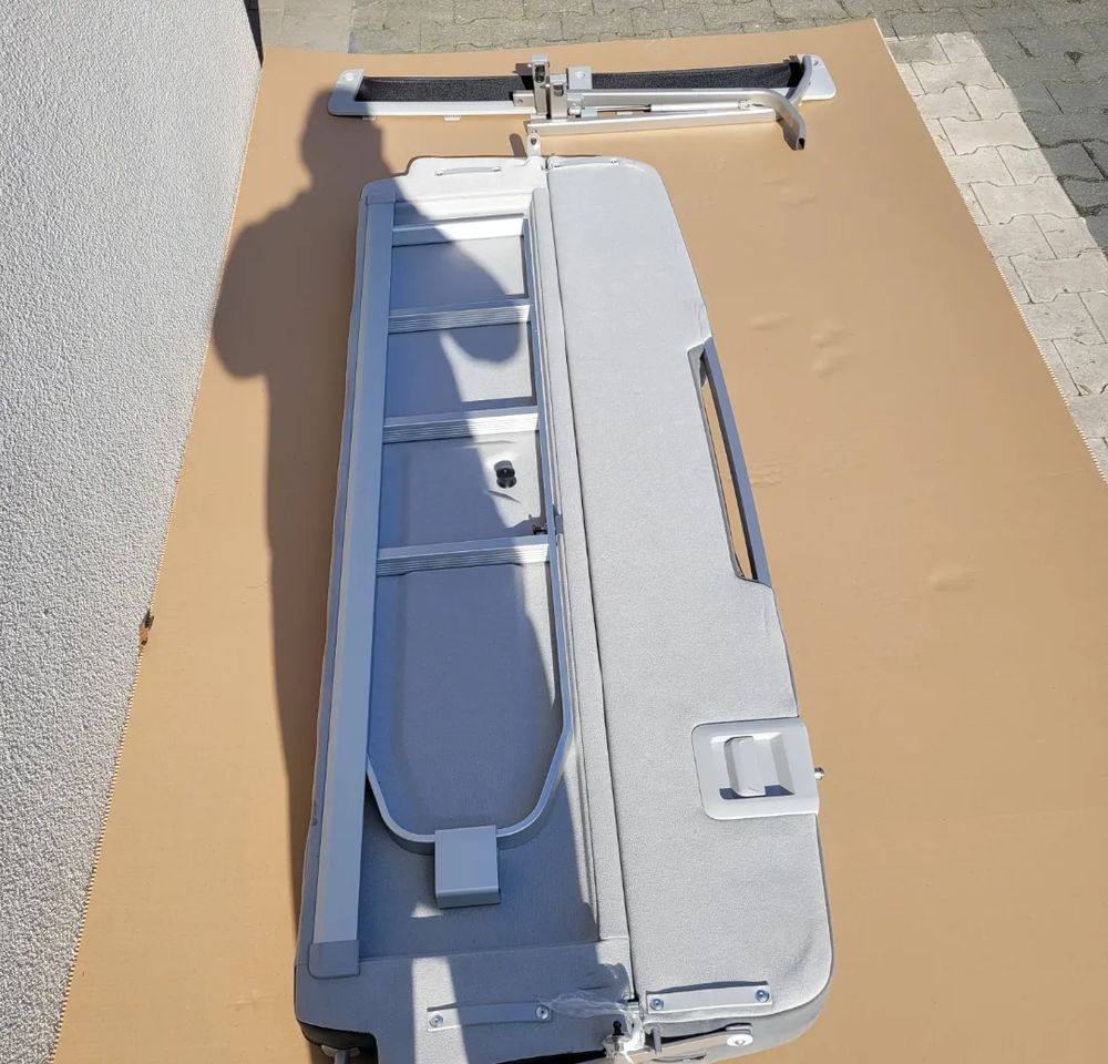 ŁÓZKO RENAULT RANGE T NOWY ORYGINAŁ GORNE - Kabīne un interjers - Kravas automašīna: foto 4 ŁÓZKO RENAULT RANGE T NOWY ORYGINAŁ GORNE - Kabīne un interjers - Kravas automašīna: foto 4