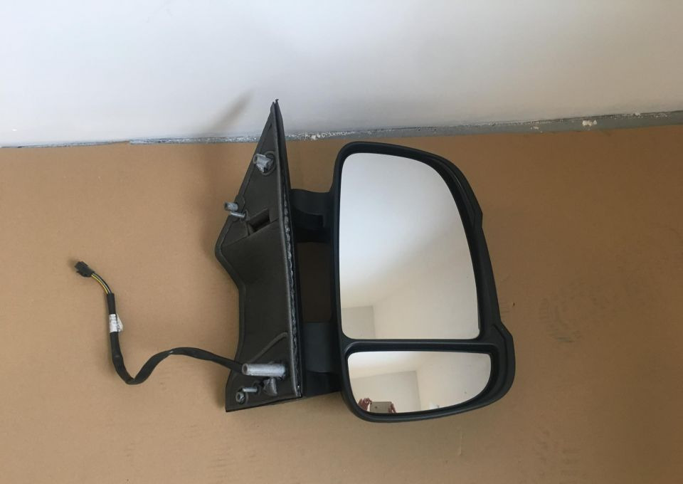 LUSTERKO FIAT DUCATO JUMPER BOXER KRÓTKIE RH PRAWE - Atpakaļskata spogulis: foto 1 LUSTERKO FIAT DUCATO JUMPER BOXER KRÓTKIE RH PRAWE - Atpakaļskata spogulis: foto 1