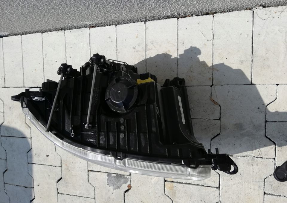 Lampy MERCEDES ACTROS Mp4 Antos ORYGINAŁ - Tuvās gaismas: foto 4 Lampy MERCEDES ACTROS Mp4 Antos ORYGINAŁ - Tuvās gaismas: foto 4
