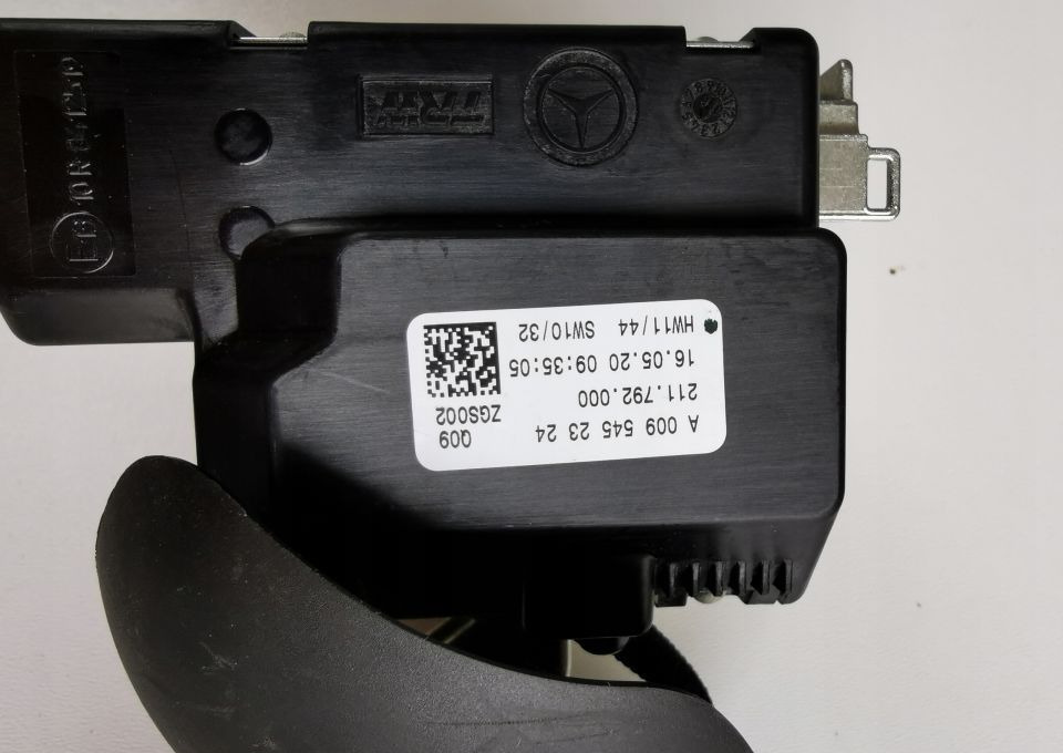 MANETKA BIEGÓW MERCEDES ACTROS MP4 A009 545 23 24 - Pārnesumu svira - Kravas automašīna: foto 3 MANETKA BIEGÓW MERCEDES ACTROS MP4 A009 545 23 24 - Pārnesumu svira - Kravas automašīna: foto 3