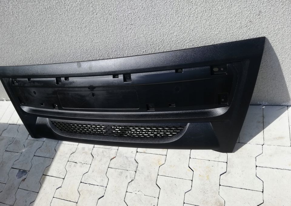 MASKA GRILL ATRAPA DAF LF NOWY ORYGINAŁ EURO6 - Motora pārsegs - Kravas automašīna: foto 3 MASKA GRILL ATRAPA DAF LF NOWY ORYGINAŁ EURO6 - Motora pārsegs - Kravas automašīna: foto 3