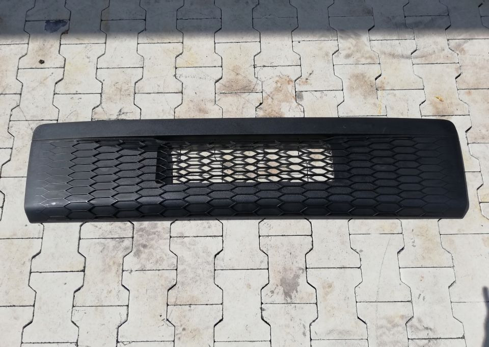 MASKA GRILL ATRAPA VOLVO FL FE 82523575 NOWY ORYG. - Motora pārsegs: foto 1 MASKA GRILL ATRAPA VOLVO FL FE 82523575 NOWY ORYG. - Motora pārsegs: foto 1