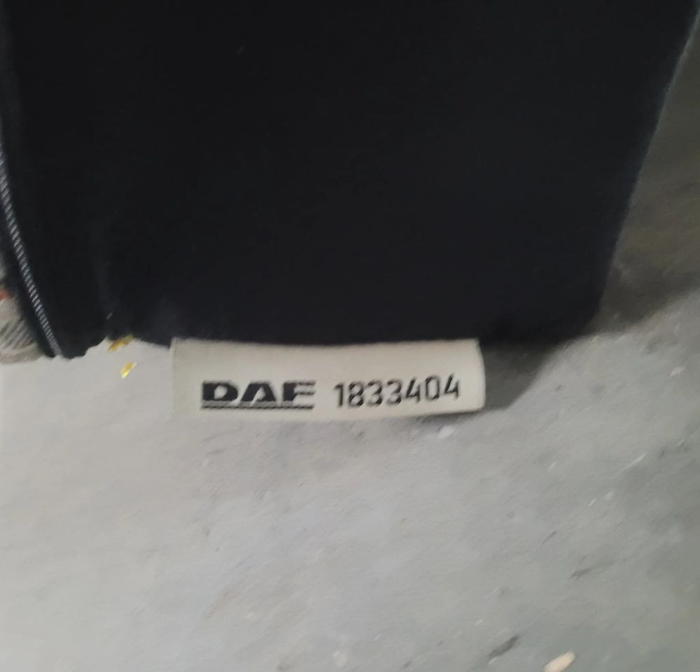 MATERAC ŁÓŻKA DAF XF 1833404 ORYGINAŁ - Kabīne un interjers - Kravas automašīna: foto 5 MATERAC ŁÓŻKA DAF XF 1833404 ORYGINAŁ - Kabīne un interjers - Kravas automašīna: foto 5