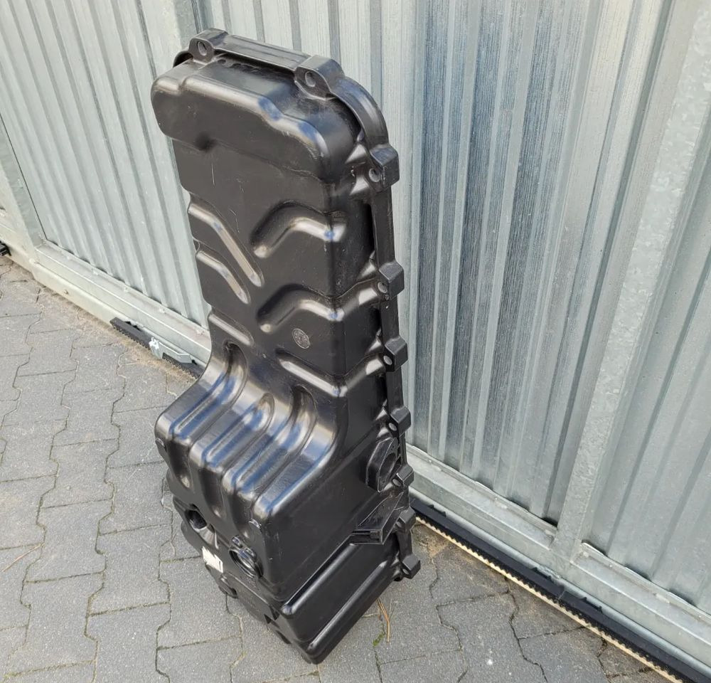 MISKA OLEJOWA RENAULT RANGE T 22242776 - Eļļas panna - Kravas automašīna: foto 2 MISKA OLEJOWA RENAULT RANGE T 22242776 - Eļļas panna - Kravas automašīna: foto 2