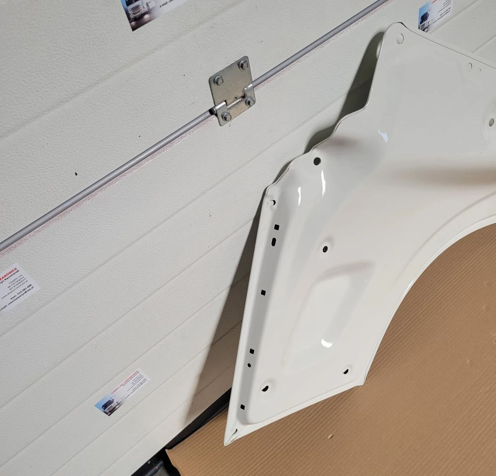 PRZEDŁUŻENIE DRZWI VOLVO FH4 FH5 LIFT ORYGINAŁ CHWALIM116 - Durvis un rezerves daļas - Kravas automašīna: foto 3 PRZEDŁUŻENIE DRZWI VOLVO FH4 FH5 LIFT ORYGINAŁ CHWALIM116 - Durvis un rezerves daļas - Kravas automašīna: foto 3