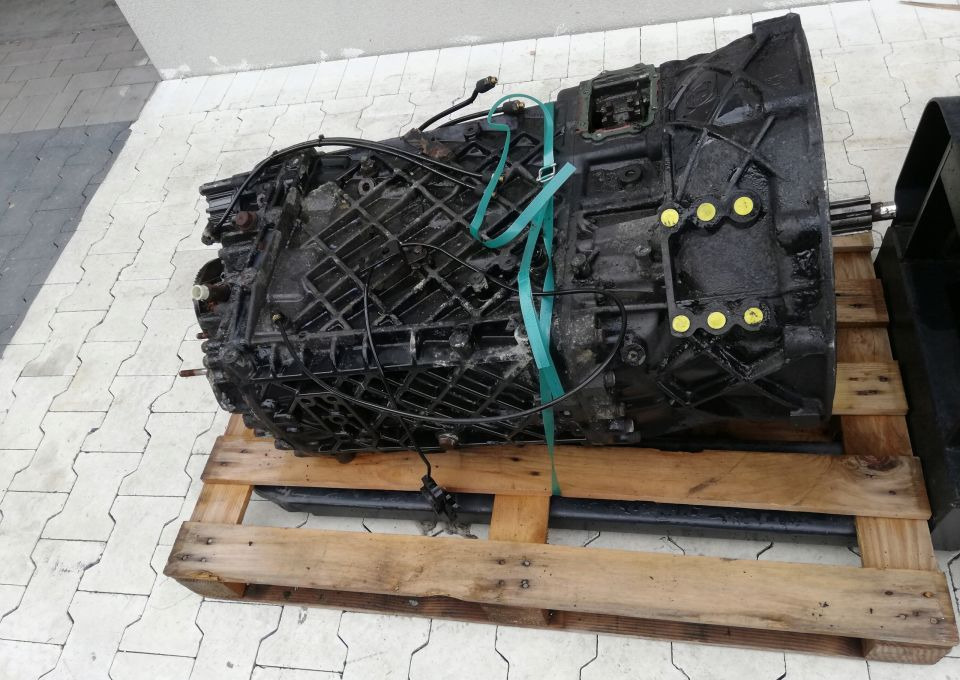 SKRZYNIA BIEGÓW ZF MAN TGX TGS MANUAL - Pārnesumkārba - Kravas automašīna: foto 1 SKRZYNIA BIEGÓW ZF MAN TGX TGS MANUAL - Pārnesumkārba - Kravas automašīna: foto 1