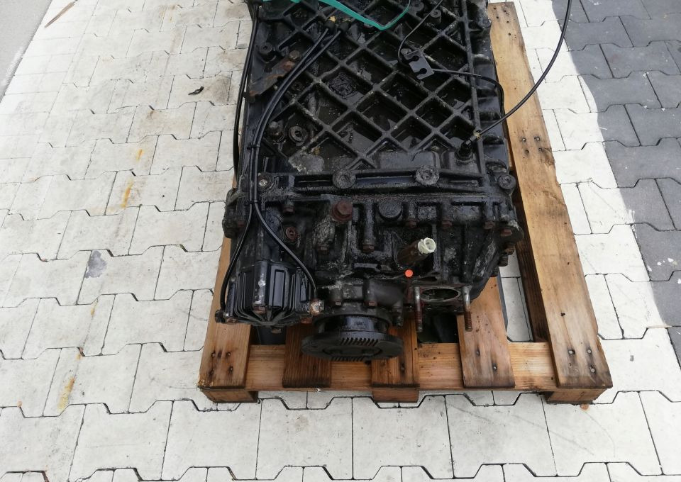 SKRZYNIA BIEGÓW ZF MAN TGX TGS MANUAL - Pārnesumkārba - Kravas automašīna: foto 4 SKRZYNIA BIEGÓW ZF MAN TGX TGS MANUAL - Pārnesumkārba - Kravas automašīna: foto 4