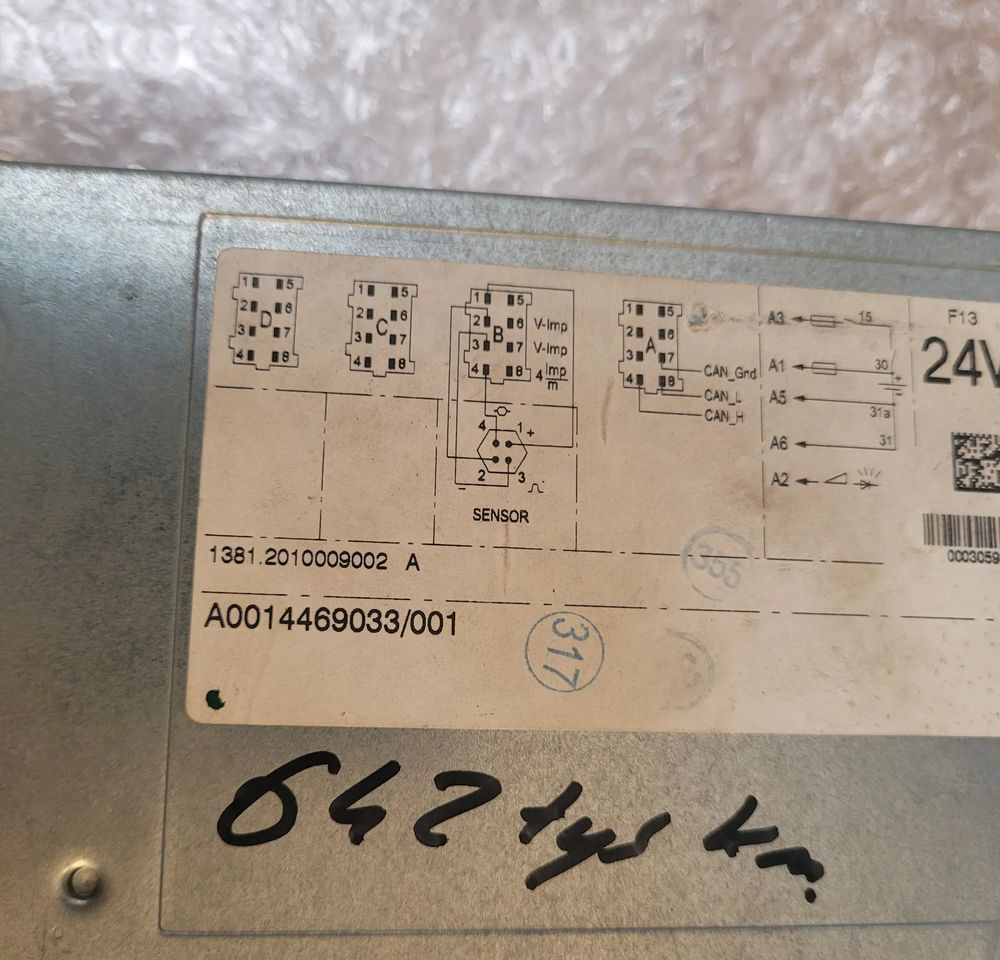 TACHOGRAF MERCEDES ACTROS A0014469033 R.2.0 - Tahogrāfs - Kravas automašīna: foto 2 TACHOGRAF MERCEDES ACTROS A0014469033 R.2.0 - Tahogrāfs - Kravas automašīna: foto 2