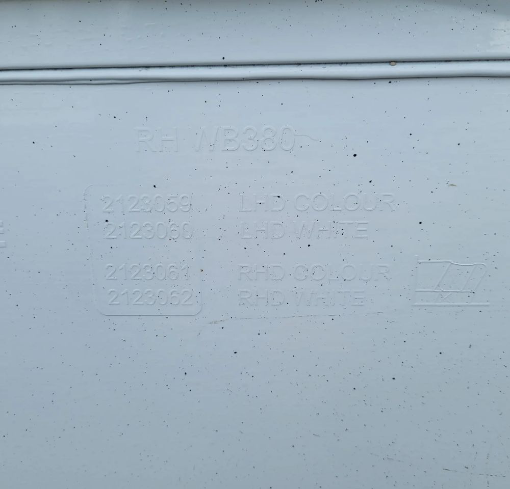 ZABUDOWA MIEDZYOSIOWA SPOJLER DAF XF 106 LIFT RH. 2123059 CHWALIM116 - Aerodinamika/ Spoileris - Kravas automašīna: foto 4 ZABUDOWA MIEDZYOSIOWA SPOJLER DAF XF 106 LIFT RH. 2123059 CHWALIM116 - Aerodinamika/ Spoileris - Kravas automašīna: foto 4