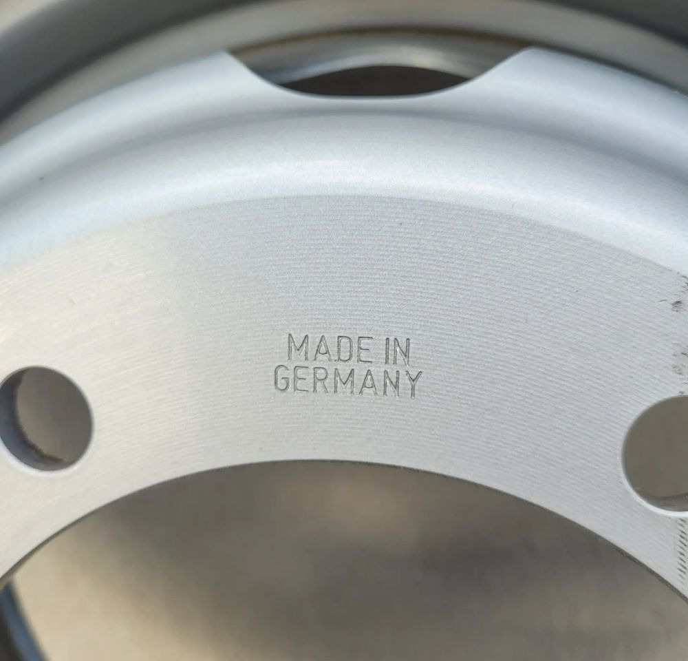 ZAPAS KOLO MIDLUM D 205/75 R17.5 LSR1+ CONTINENTAL - Riepa - Kravas automašīna: foto 2 ZAPAS KOLO MIDLUM D 205/75 R17.5 LSR1+ CONTINENTAL - Riepa - Kravas automašīna: foto 2