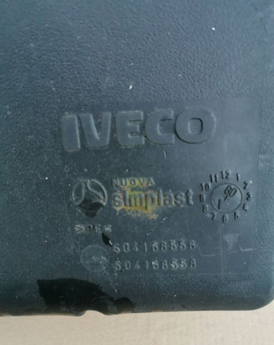 ZBIORNIK AD BLUE IVECO EUROCARGO 504166556 - Degvielas tvertne: foto 3 ZBIORNIK AD BLUE IVECO EUROCARGO 504166556 - Degvielas tvertne: foto 3