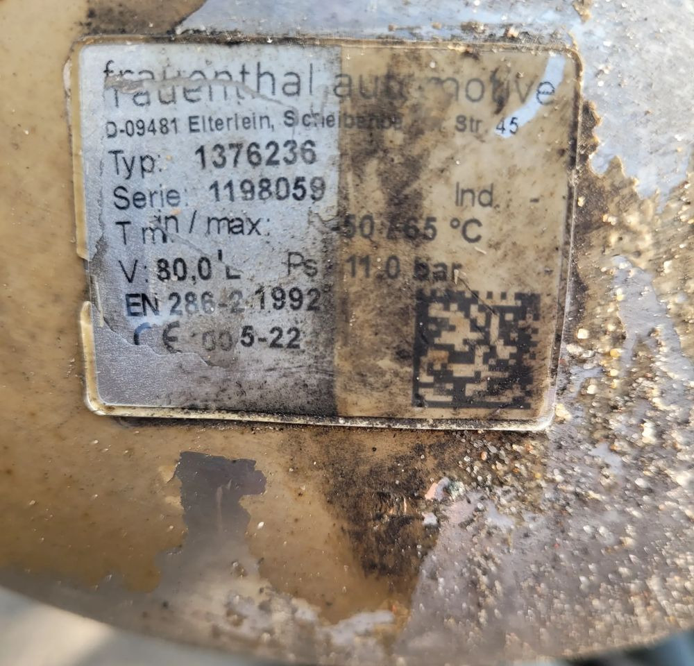 ZBIORNIK BUTLA POWIETRZA 80L SCHMITZ ALU CHWALIM116 - Bremžu daļas - Kravas automašīna: foto 2 ZBIORNIK BUTLA POWIETRZA 80L SCHMITZ ALU CHWALIM116 - Bremžu daļas - Kravas automašīna: foto 2