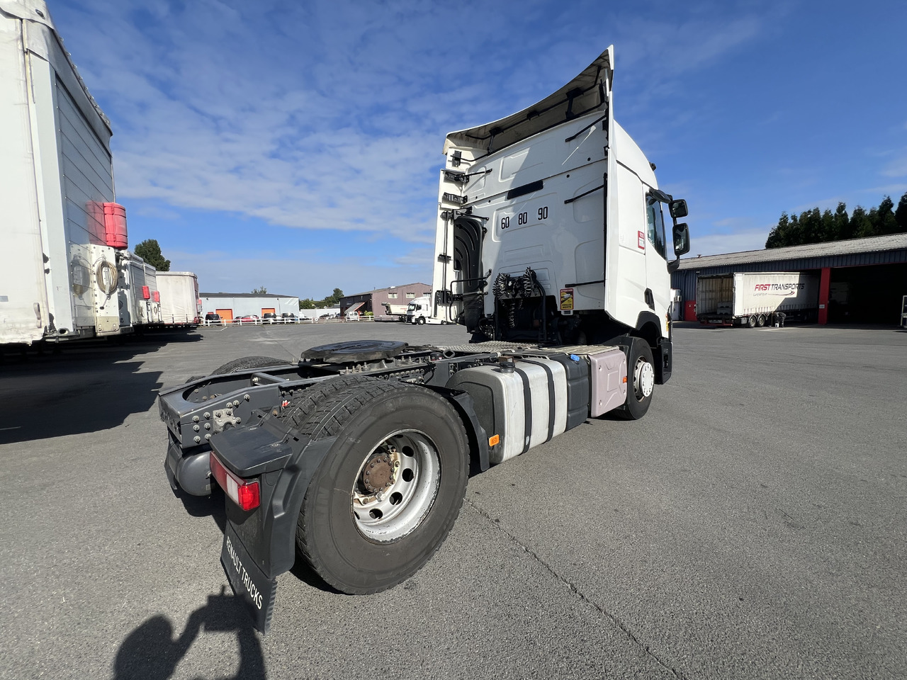 Renault T 460 - Vilcējs: foto 4 Renault T 460 - Vilcējs: foto 4