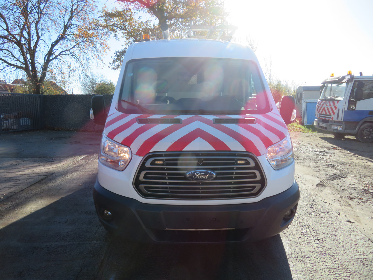 Ford Transit 2.0TDCi L2H2 - Kravas mikroautobuss: foto 2 Ford Transit 2.0TDCi L2H2 - Kravas mikroautobuss: foto 2