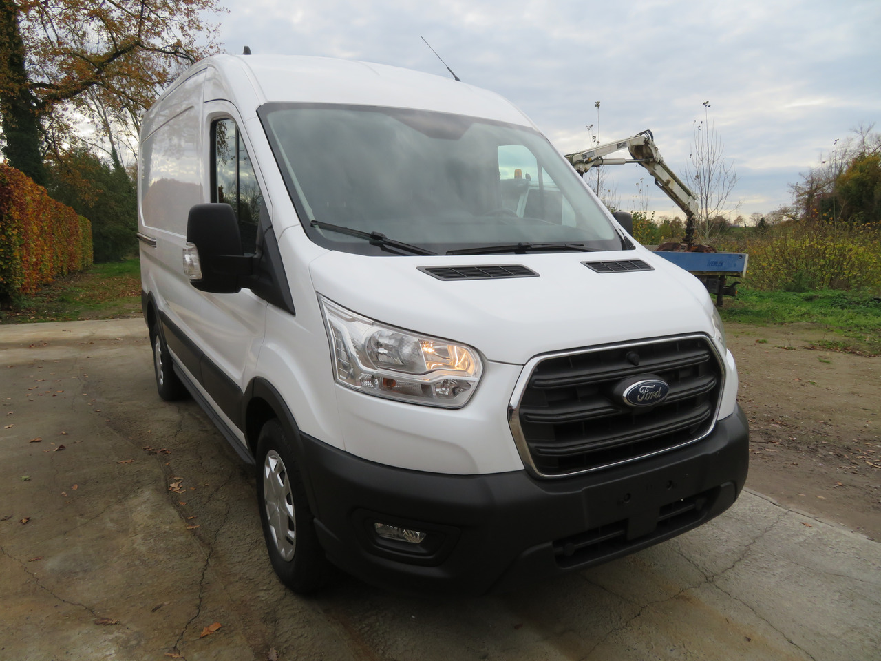 Ford Transit 2.0TDCi TREND - L2H2 - Kravas mikroautobuss: foto 1 Ford Transit 2.0TDCi TREND - L2H2 - Kravas mikroautobuss: foto 1