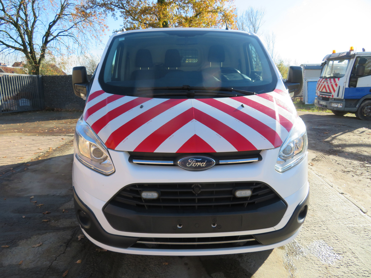 Ford Transit Custom 2.0tdci - Mazs furgons: foto 2 Ford Transit Custom 2.0tdci - Mazs furgons: foto 2