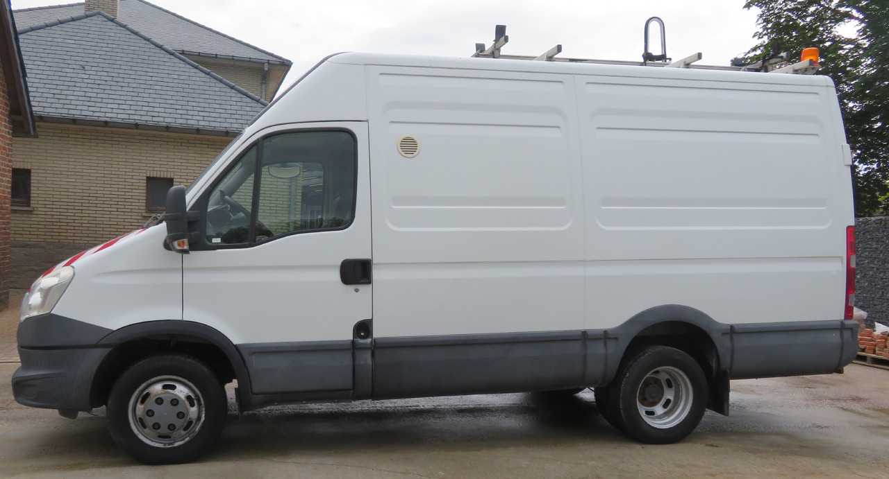 Iveco Daily 50C15 - 4X2 - Kravas mikroautobuss: foto 4 Iveco Daily 50C15 - 4X2 - Kravas mikroautobuss: foto 4