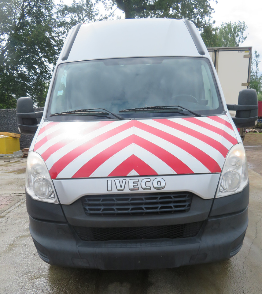 Iveco Daily 50C15 - Kravas mikroautobuss: foto 3 Iveco Daily 50C15 - Kravas mikroautobuss: foto 3