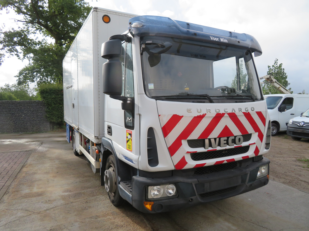 Iveco Eurocargo ML90E18 Bakwagen - Kravas automašīna ar slēgto virsbūvi: foto 1 Iveco Eurocargo ML90E18 Bakwagen - Kravas automašīna ar slēgto virsbūvi: foto 1