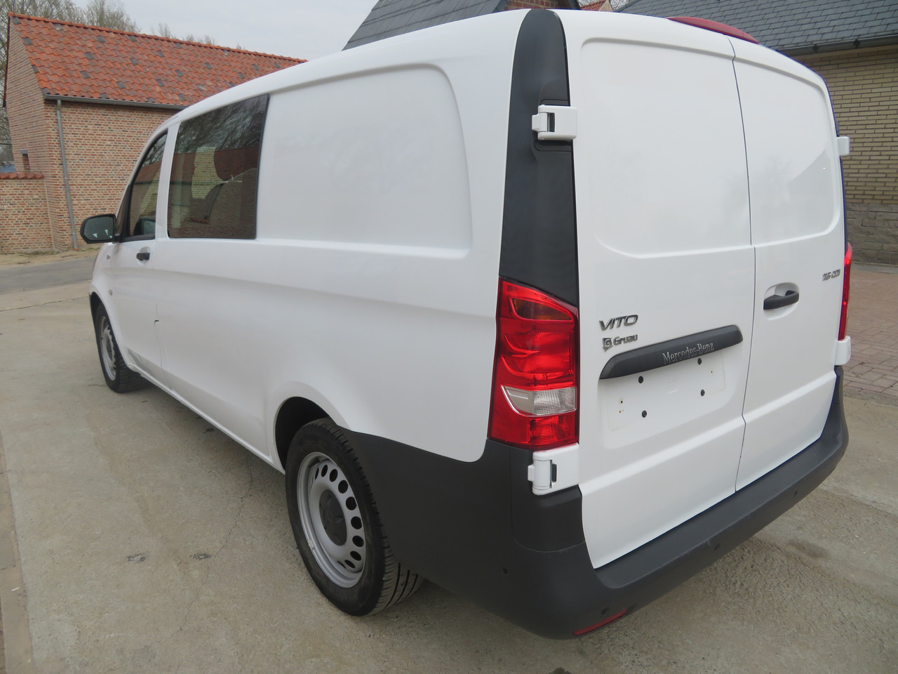 MERCEDES-BENZ Vito 114cdi - A2 - dubbel cabine - Mazs furgons, Kravas-pasažieru furgons: foto 5 MERCEDES-BENZ Vito 114cdi - A2 - dubbel cabine - Mazs furgons, Kravas-pasažieru furgons: foto 5