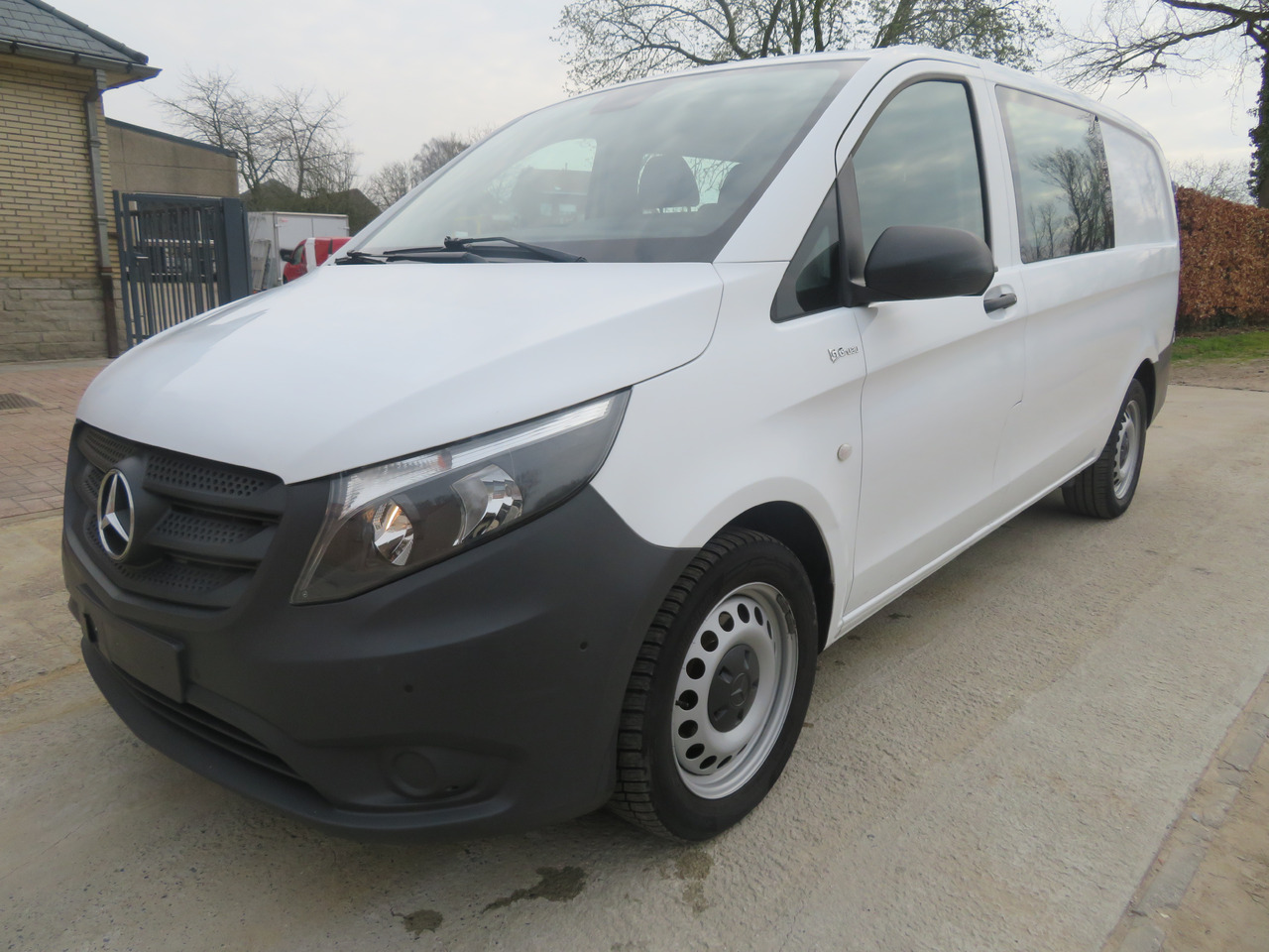 MERCEDES-BENZ Vito 114cdi - A2 - dubbel cabine - Mazs furgons, Kravas-pasažieru furgons: foto 3 MERCEDES-BENZ Vito 114cdi - A2 - dubbel cabine - Mazs furgons, Kravas-pasažieru furgons: foto 3