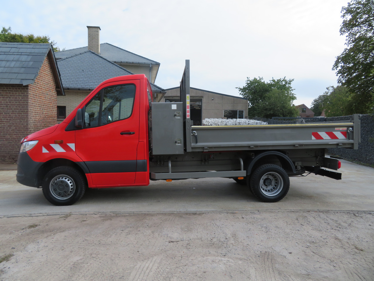 Mercedes-Benz Sprinter 514cdi - Komercauto pašizgāzējs: foto 4 Mercedes-Benz Sprinter 514cdi - Komercauto pašizgāzējs: foto 4