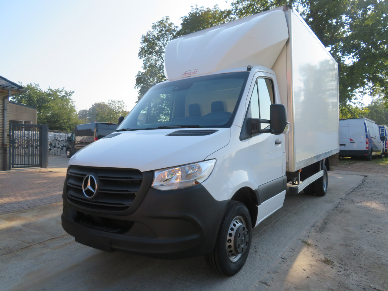 Mercedes-Benz Sprinter - 515cdi 8G-Tronic - bak klep - Furgons ar slēgtā virsbūve: foto 3 Mercedes-Benz Sprinter - 515cdi 8G-Tronic - bak klep - Furgons ar slēgtā virsbūve: foto 3