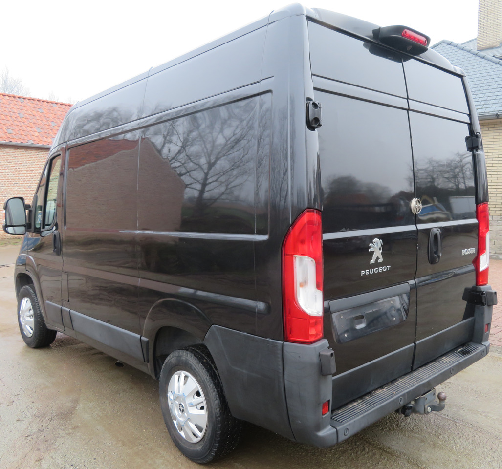 Peugeot Boxer 2.0blue HDI - Mazs furgons: foto 5 Peugeot Boxer 2.0blue HDI - Mazs furgons: foto 5