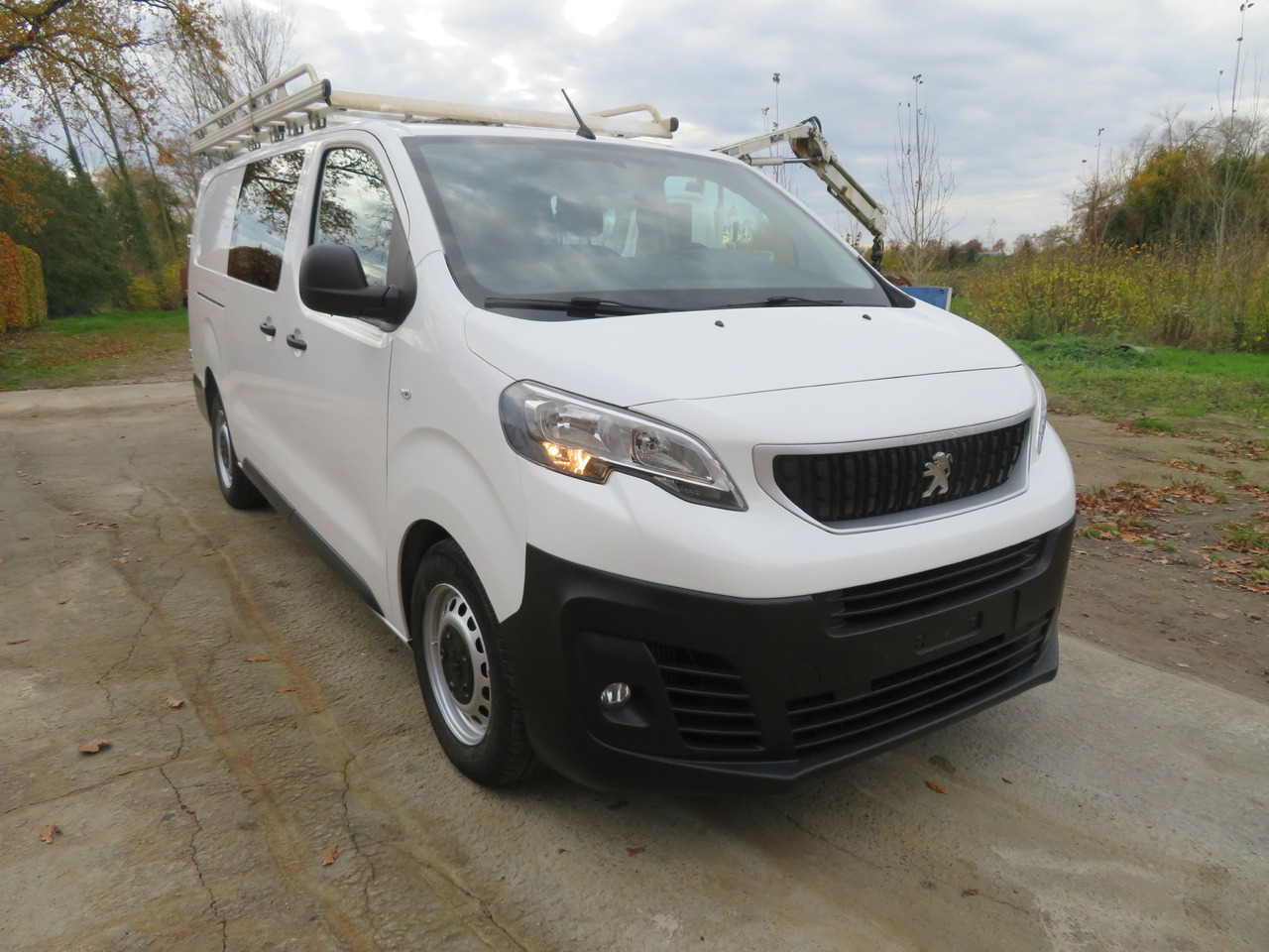 Peugeot Expert 2.0 BlueHDi - L3 - dubbel cabine - Kravas mikroautobuss, Kravas-pasažieru furgons: foto 1 Peugeot Expert 2.0 BlueHDi - L3 - dubbel cabine - Kravas mikroautobuss, Kravas-pasažieru furgons: foto 1