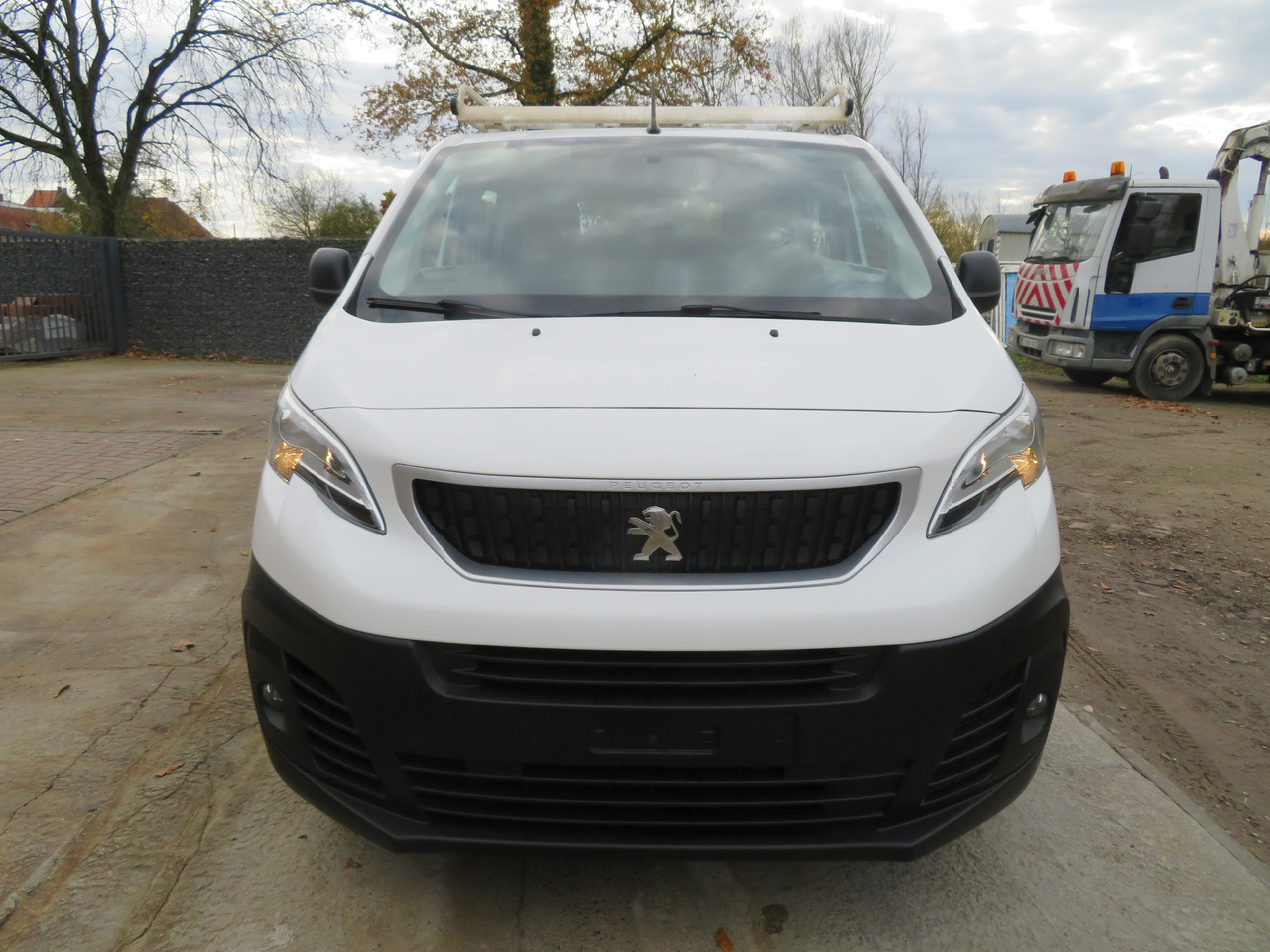 Peugeot Expert 2.0 BlueHDi - L3 - dubbel cabine - Kravas mikroautobuss, Kravas-pasažieru furgons: foto 2 Peugeot Expert 2.0 BlueHDi - L3 - dubbel cabine - Kravas mikroautobuss, Kravas-pasažieru furgons: foto 2