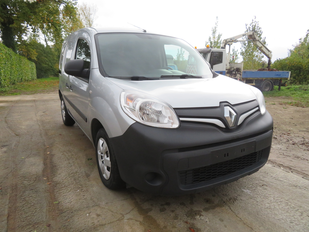 Renault Kangoo 1.5dCi - Mazs furgons: foto 1 Renault Kangoo 1.5dCi - Mazs furgons: foto 1