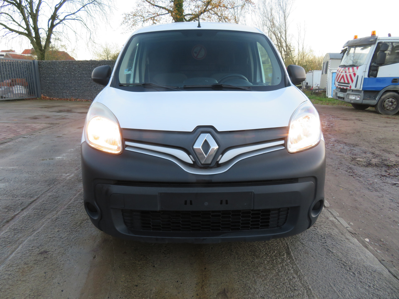 Renault Kangoo EXPRESS ENERGY 1.5dCi - Mazs furgons: foto 2 Renault Kangoo EXPRESS ENERGY 1.5dCi - Mazs furgons: foto 2