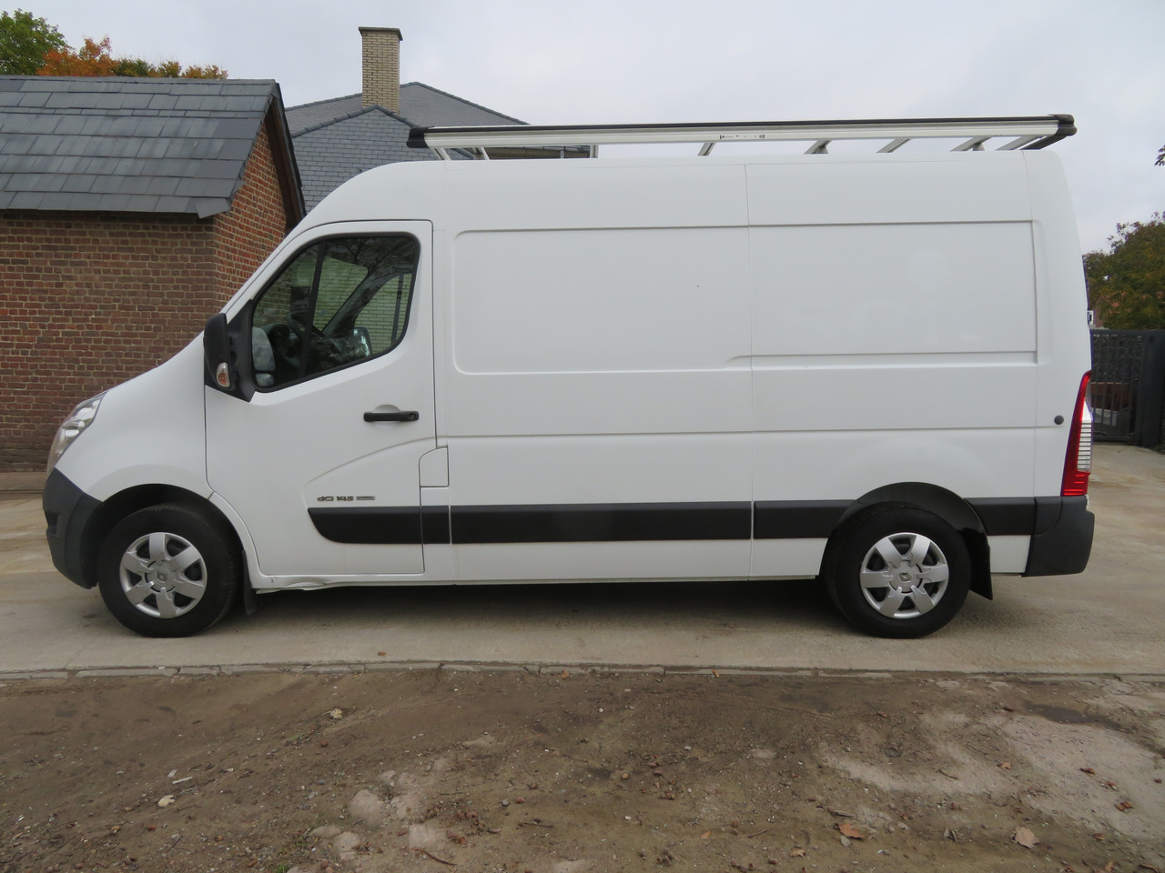 Renault Master 2.3dCi Grand Confort - L2H2 - Kravas mikroautobuss: foto 4 Renault Master 2.3dCi Grand Confort - L2H2 - Kravas mikroautobuss: foto 4