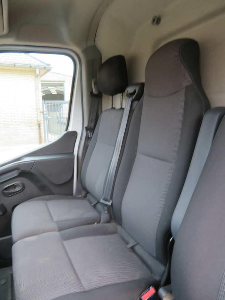 Kravas mikroautobuss Renault Master 2.3dci - L2H2: foto 12
