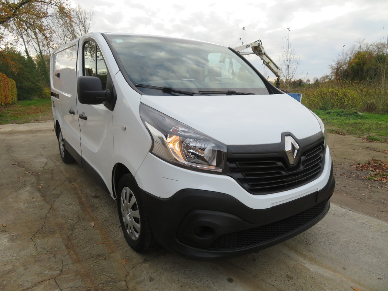 Renault Trafic 1.6dCi L1H1 - Mazs furgons: foto 1 Renault Trafic 1.6dCi L1H1 - Mazs furgons: foto 1