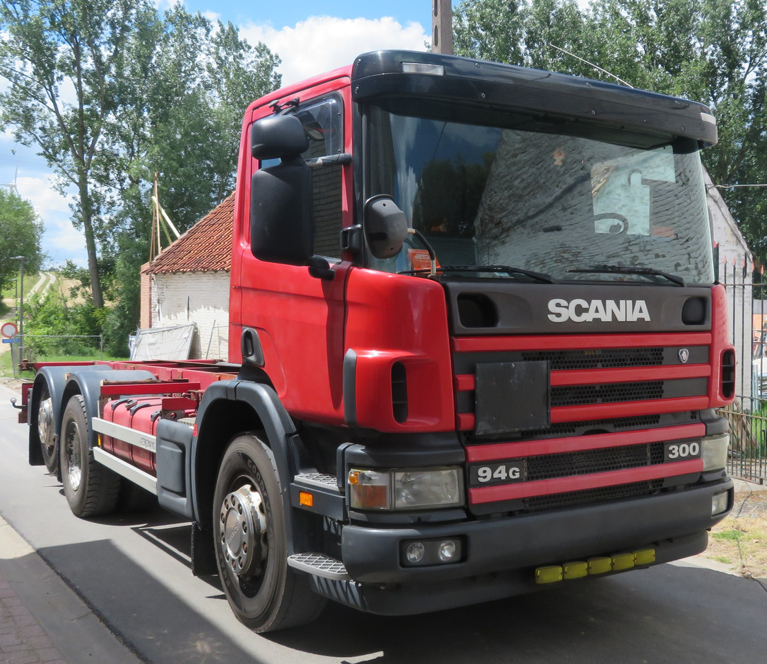 Scania 94 GB 6X2 - Šasija kravas automašīna: foto 2 Scania 94 GB 6X2 - Šasija kravas automašīna: foto 2