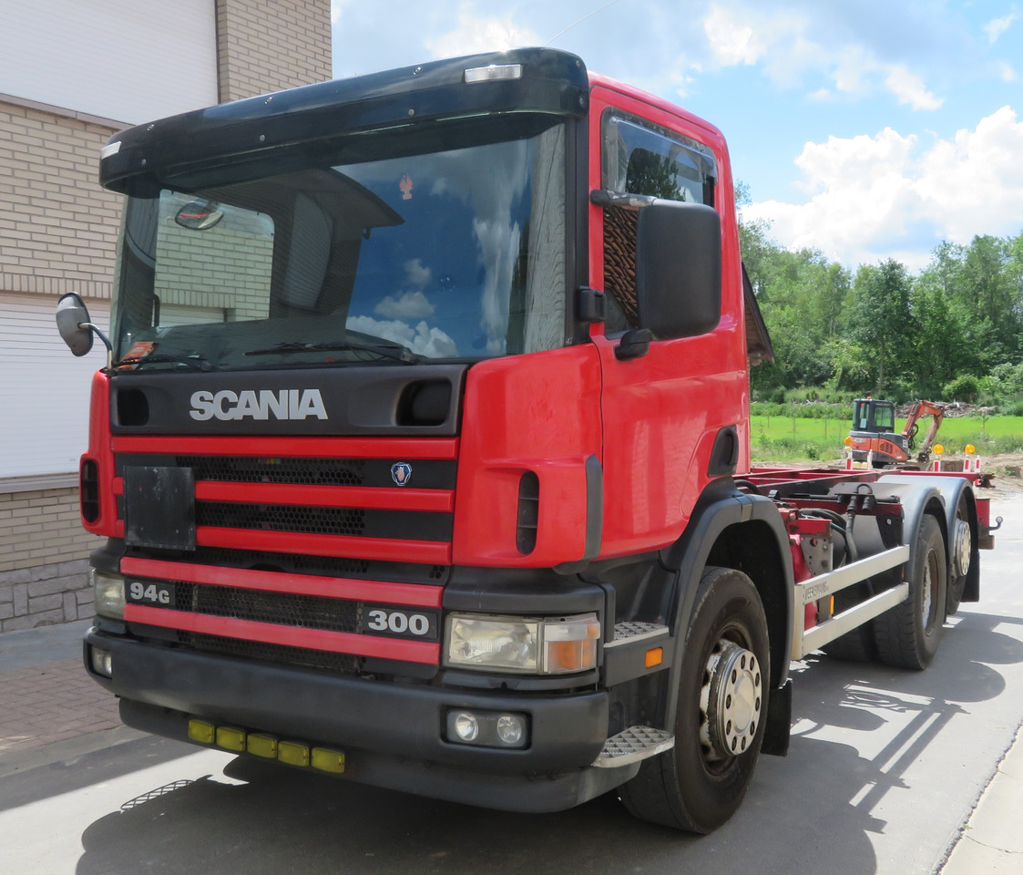 Scania 94 GB 6X2 - Šasija kravas automašīna: foto 4 Scania 94 GB 6X2 - Šasija kravas automašīna: foto 4