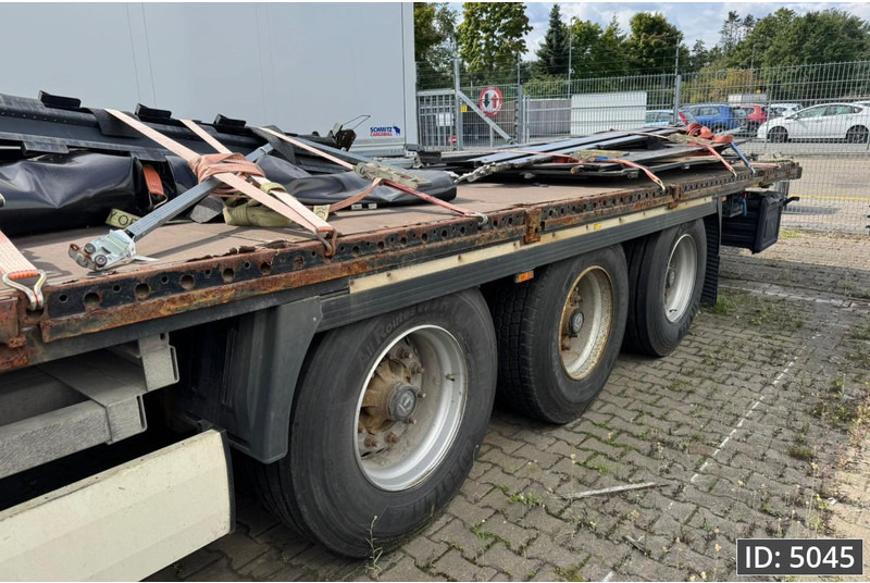 Krone SD / Drum brakes / Damaged - Tenta puspiekabe: foto 3 Krone SD / Drum brakes / Damaged - Tenta puspiekabe: foto 3
