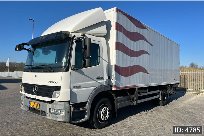 Mercedes-Benz Atego 1318 Day Cab, Euro 5, BDF / EPS automatic / DHOLLANDIA 2000KG - Konteineru vedējs/ Kravas automašīna ar noņemamā virsbūve: foto 1 Mercedes-Benz Atego 1318 Day Cab, Euro 5, BDF / EPS automatic / DHOLLANDIA 2000KG - Konteineru vedējs/ Kravas automašīna ar noņemamā virsbūve: foto 1