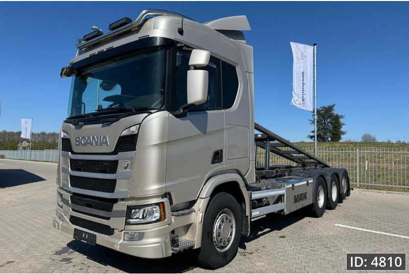 Scania R540 Topline, Euro 6, / 8x4 / BDF / Lift axle / frame 7.4 m - Konteineru vedējs/ Kravas automašīna ar noņemamā virsbūve: foto 1 Scania R540 Topline, Euro 6, / 8x4 / BDF / Lift axle / frame 7.4 m - Konteineru vedējs/ Kravas automašīna ar noņemamā virsbūve: foto 1